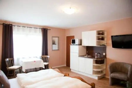 Zum Schnackel Hotel