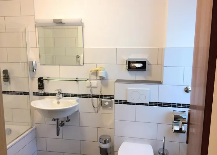 Hotel Zum Schnackel 3*