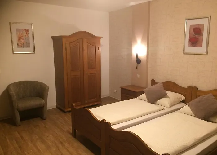 Hotel Zum Schnackel 3*